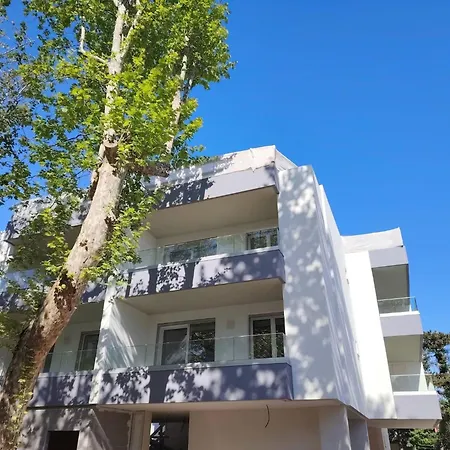 Welcome To Our Modern Flat For 5 Guests In Апартаменты Бибионе
