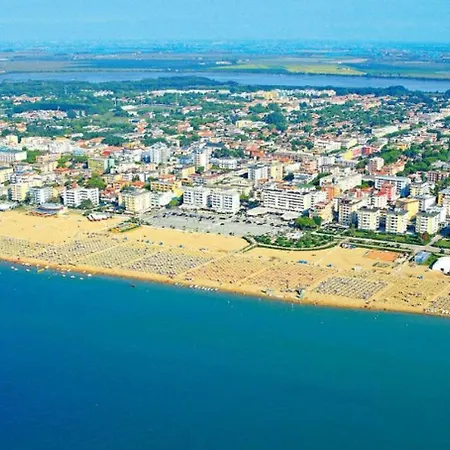 Апартаменти Welcome To Our Modern Flat For 5 Guests In